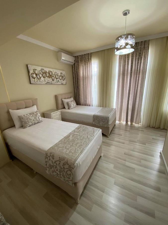 Otantik Shumen Hotell Eksteriør bilde