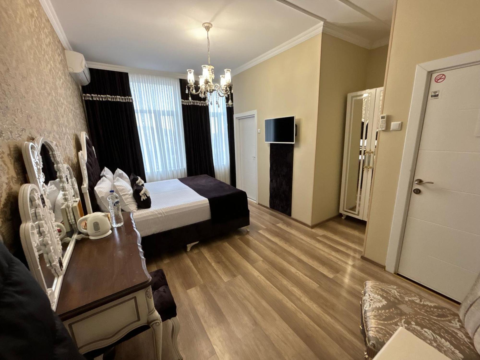 Otantik Shumen Hotell Eksteriør bilde