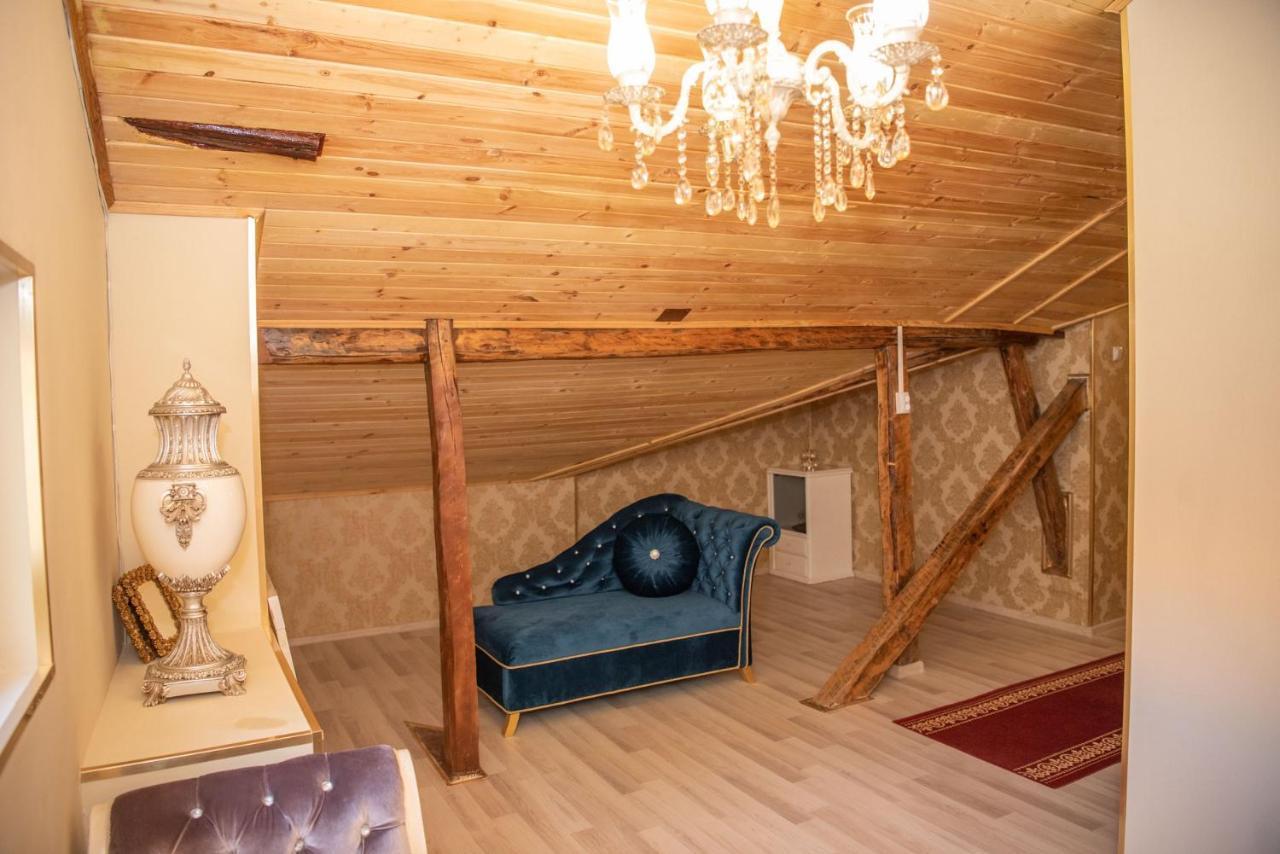 Otantik Shumen Hotell Eksteriør bilde