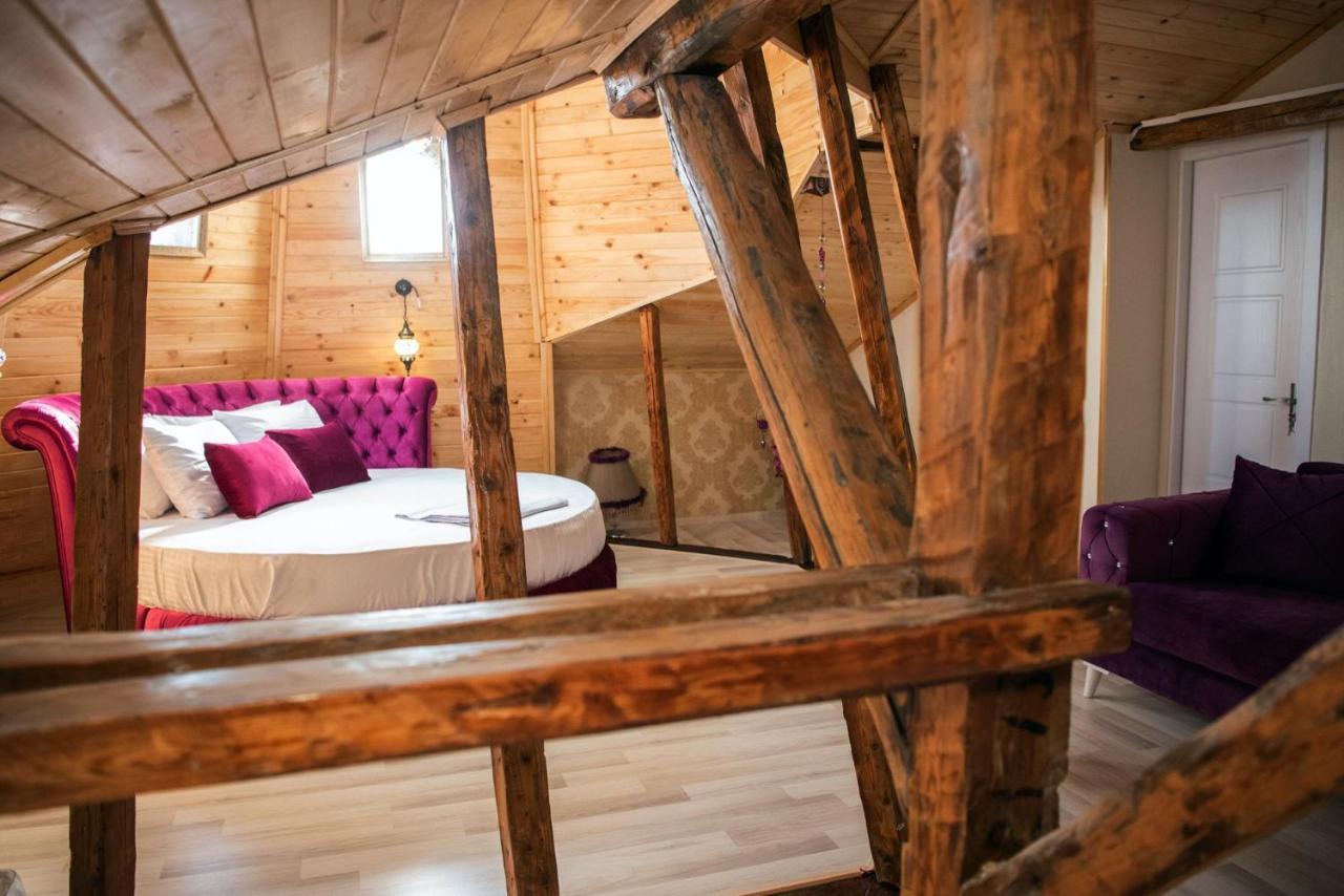 Otantik Shumen Hotell Eksteriør bilde